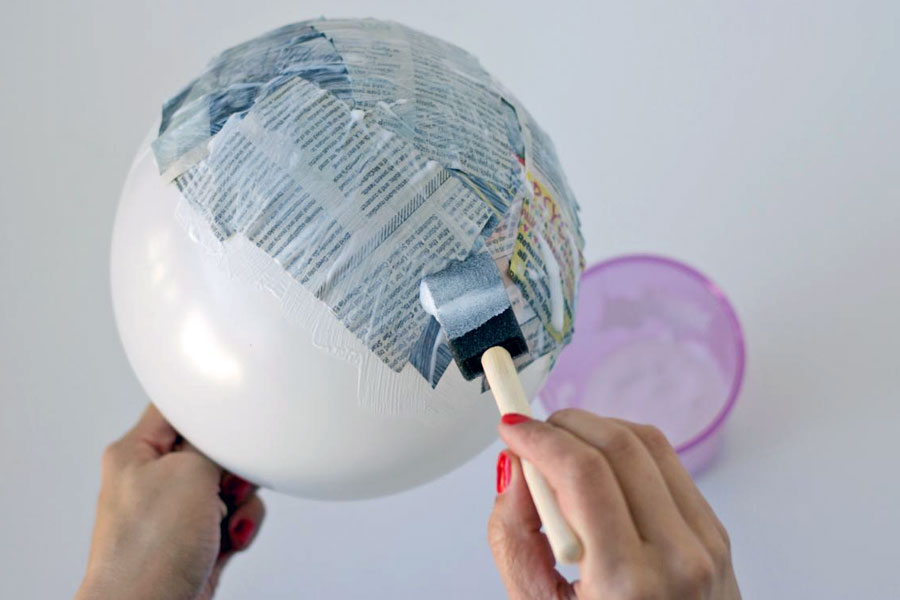 Создание миски из папье маше на основе из надувного шарика