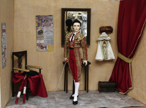 Парадный костюм матадора Traje de Luces для куклы бжд BJD